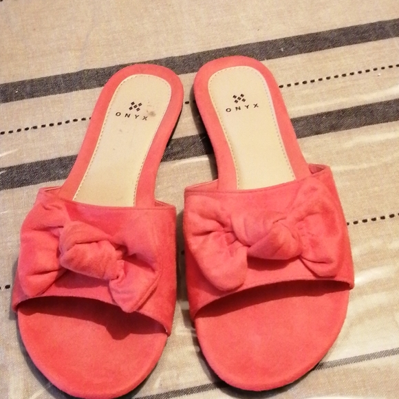 Onyx Shoes - Sandale, size 7